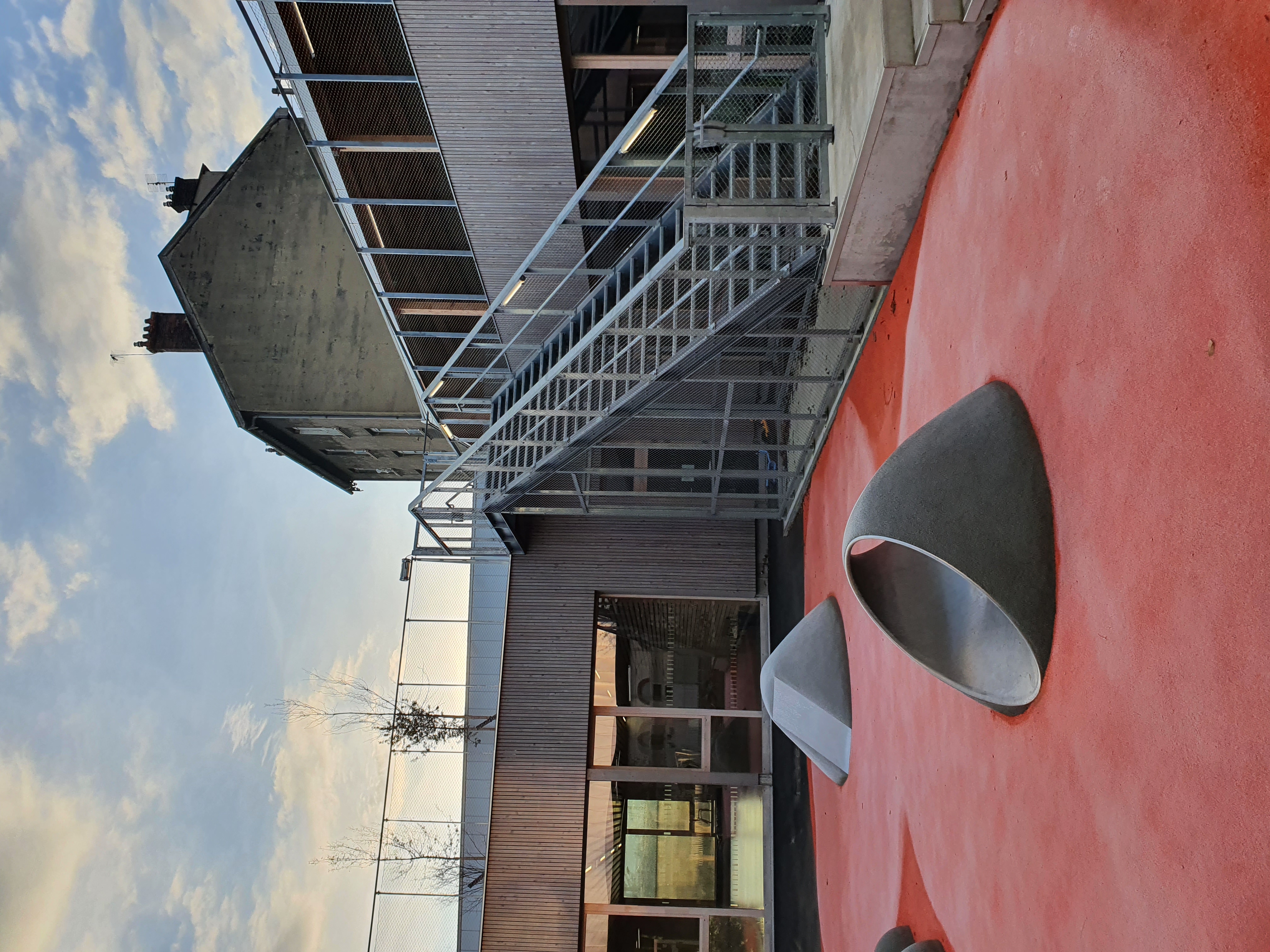 Ecole Simone Veil à Givors Eclairage Extérieur