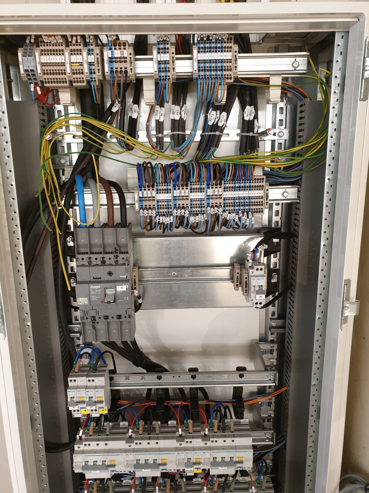 Tableau Electrique Centre Commercial Centrakor Beaune par Pividal Givors